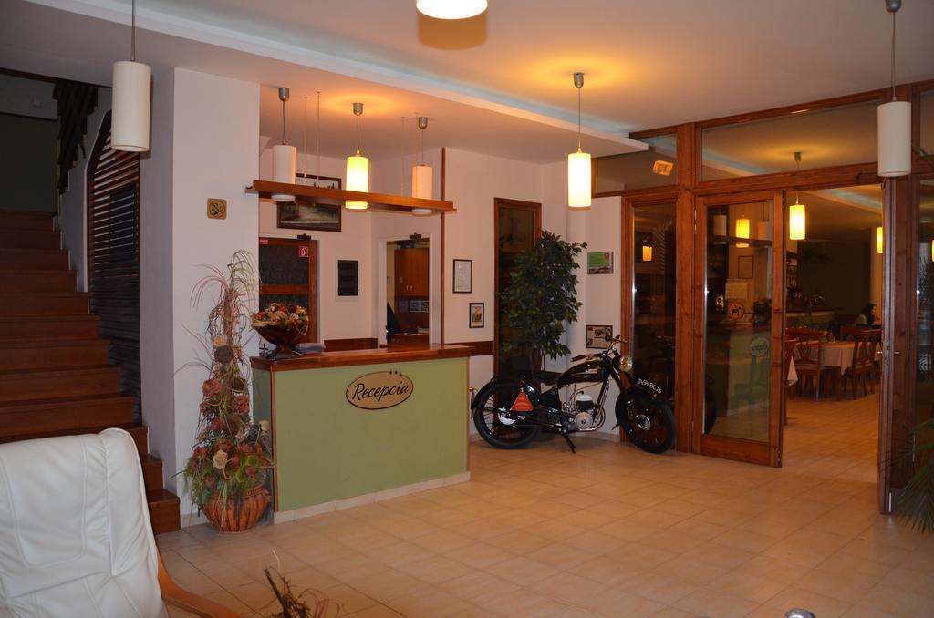 Penzion Pri Kastieli Betliar Exterior foto